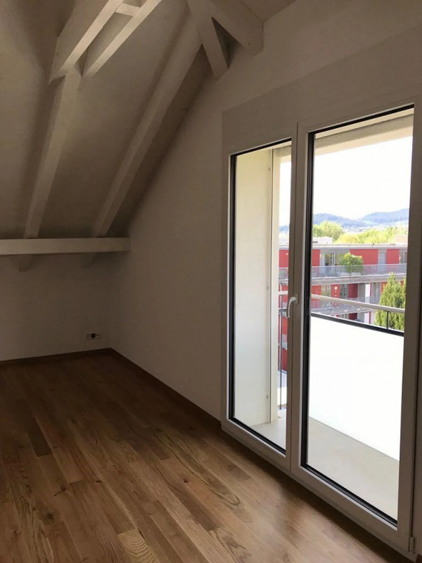 Charmante 2.5-Zimmer Dachwohnung - Foto 5 von 13