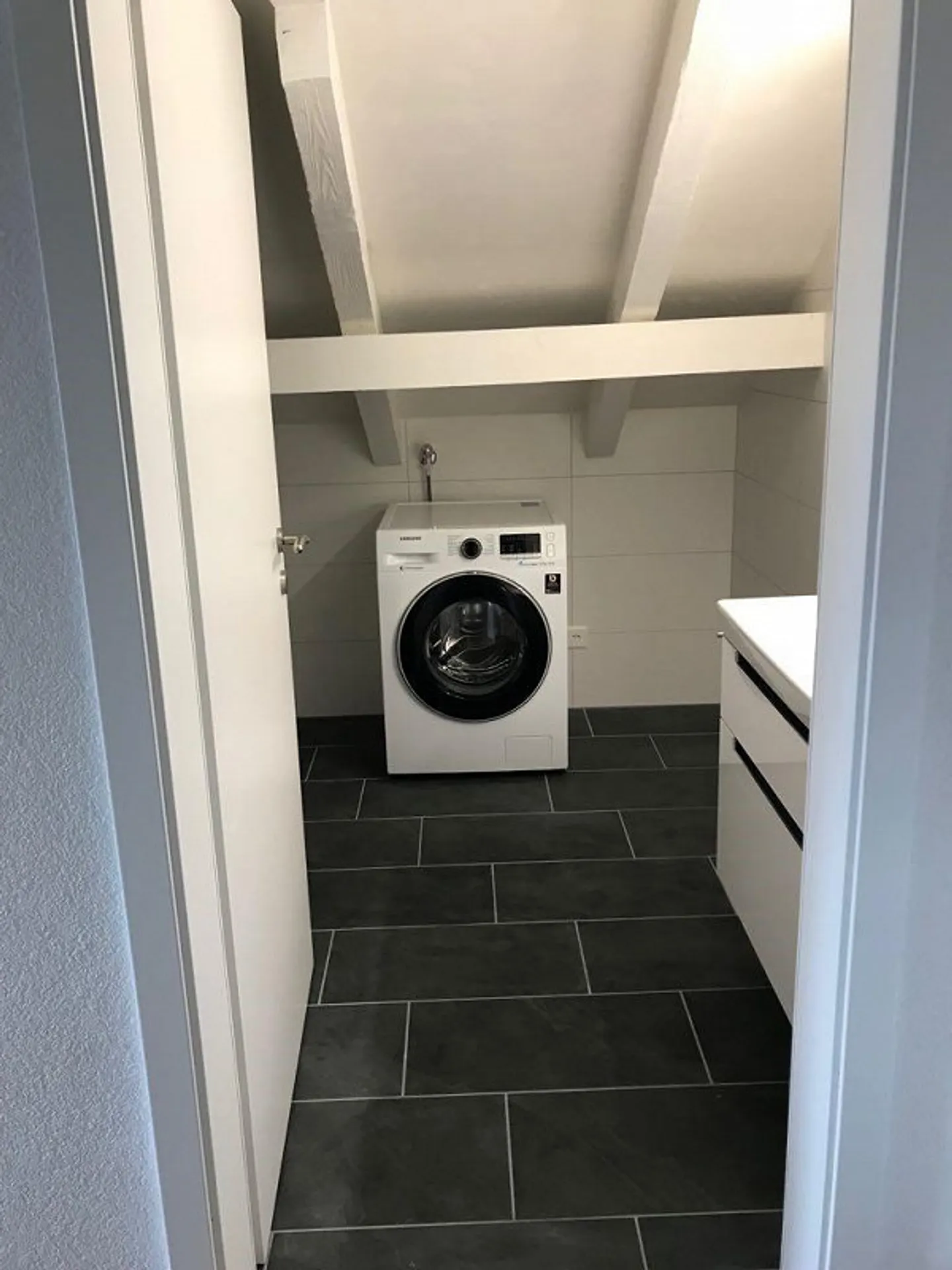 Charmante 2.5-Zimmer Dachwohnung - Foto 12 von 13