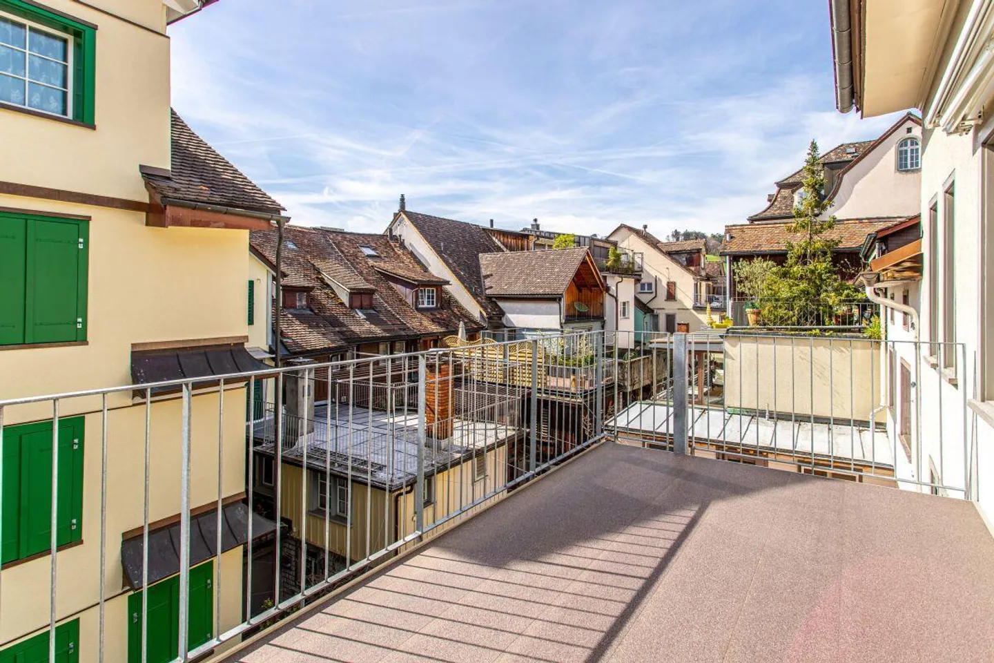 3-Room Loft Apartment - Photo 8 of 9