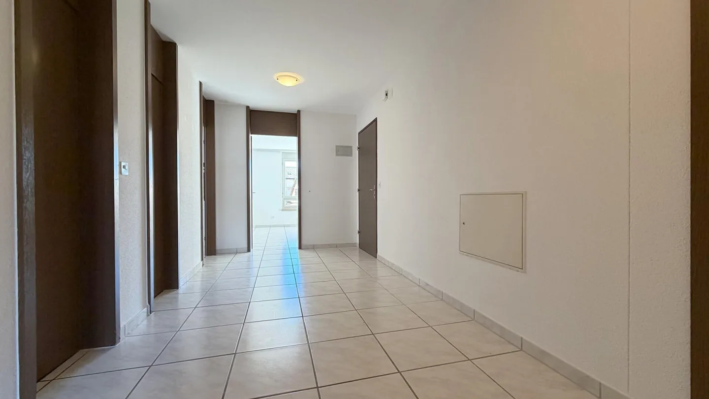 Appartamento centrale e luminoso di 4 ½ stanze con giardino - a pochi passi... - Foto 5 di 9