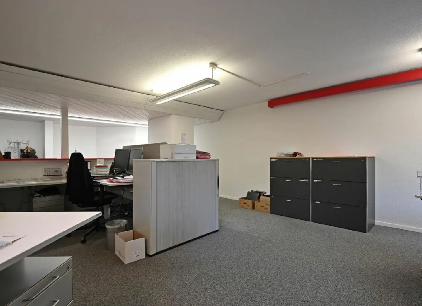 Ufficio luminoso in posizione privilegiata Aare - ideale per studio/agenzia, solo CHF 251... - Foto 5 di 9