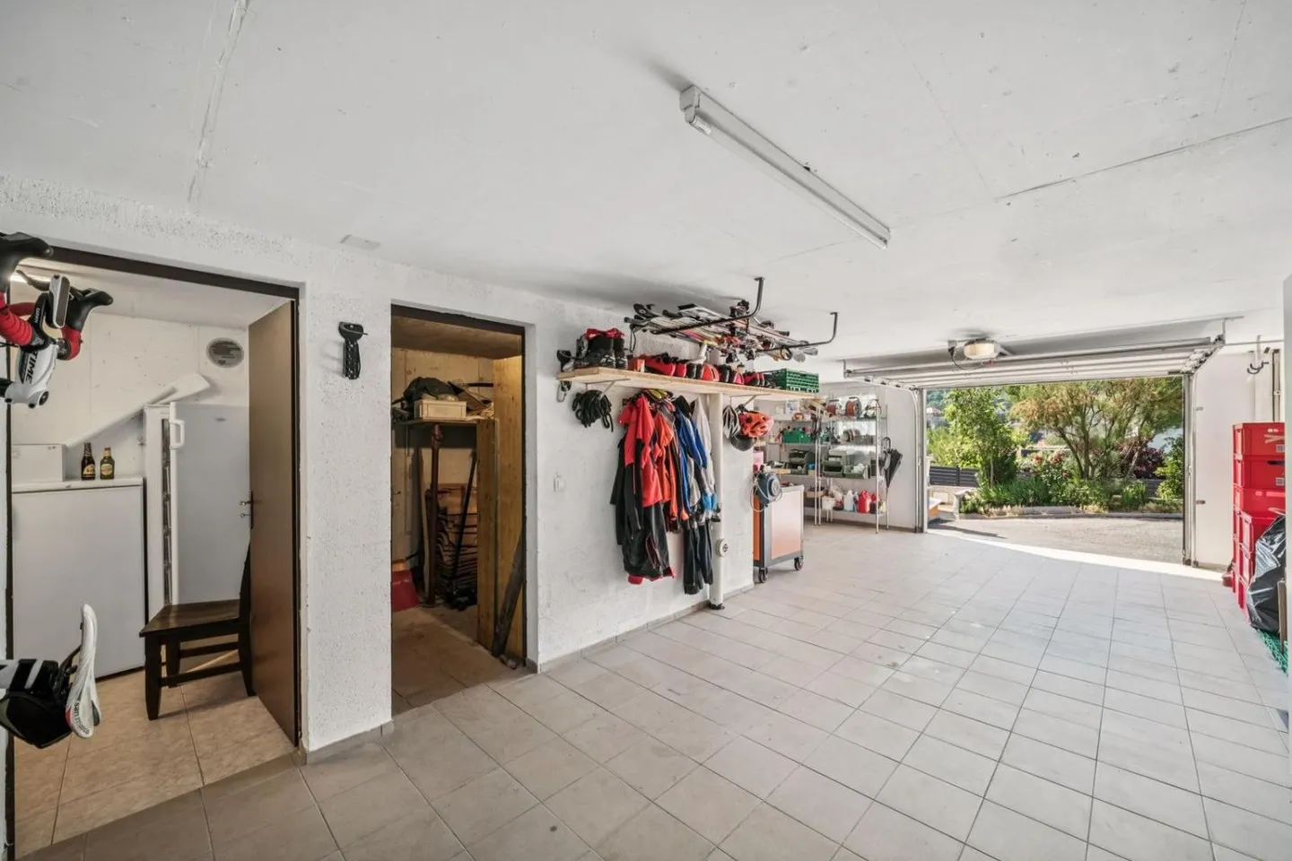 House in perfect condition with stunning view of Vallorbe - Photo 12 of 13