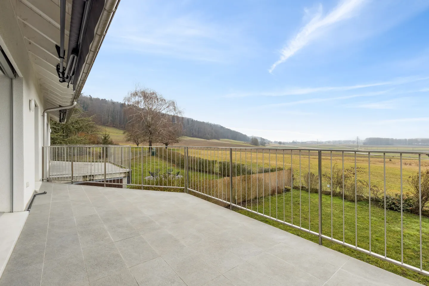 Beautiful 4.5 Room Apartment + Mezzanine - Photo 5 of 14