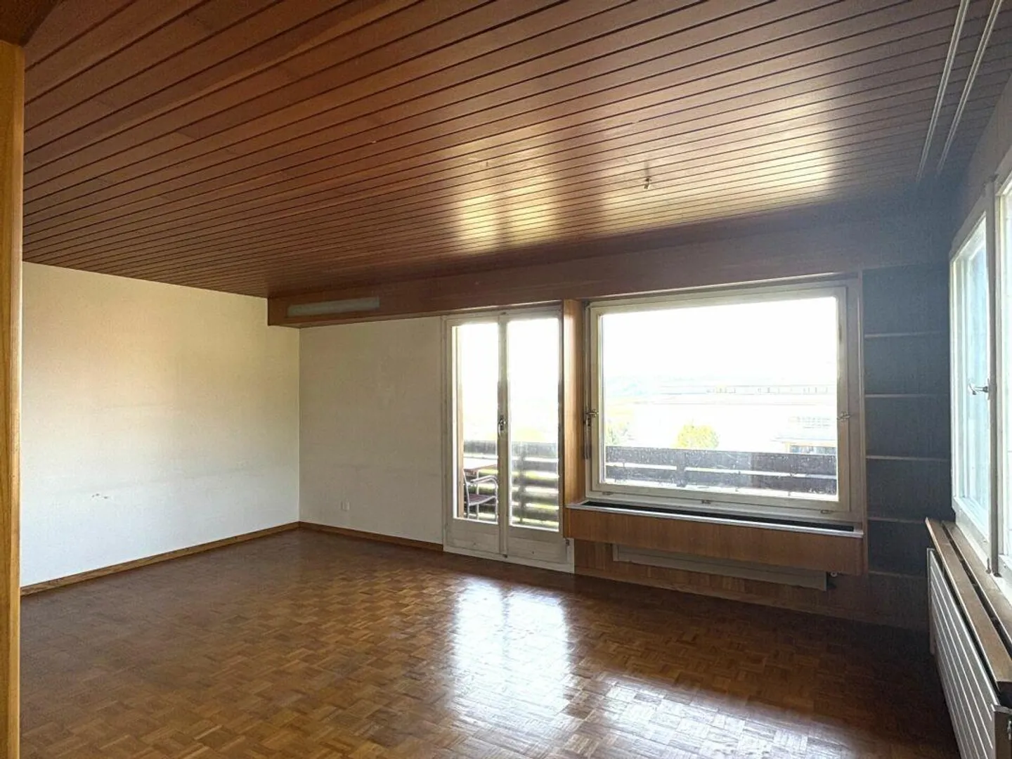 Casa unifamiliare di 5,5 stanze con splendida vista sulle montagne - Foto 2 di 10