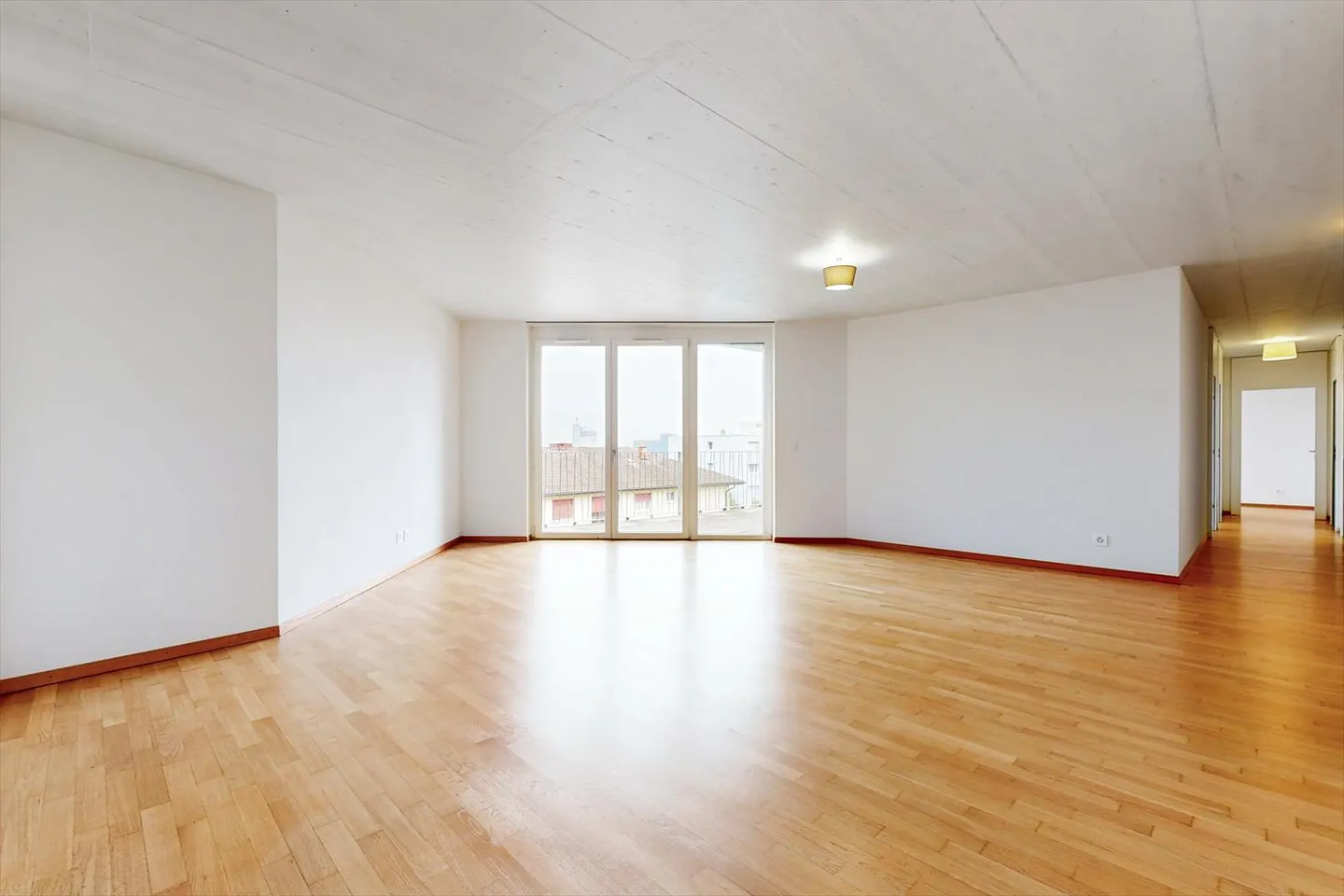 Magnfique 4.0 pièces - Bon CHF 1'000.- MANOR offert ! - Photo 2 sur 8