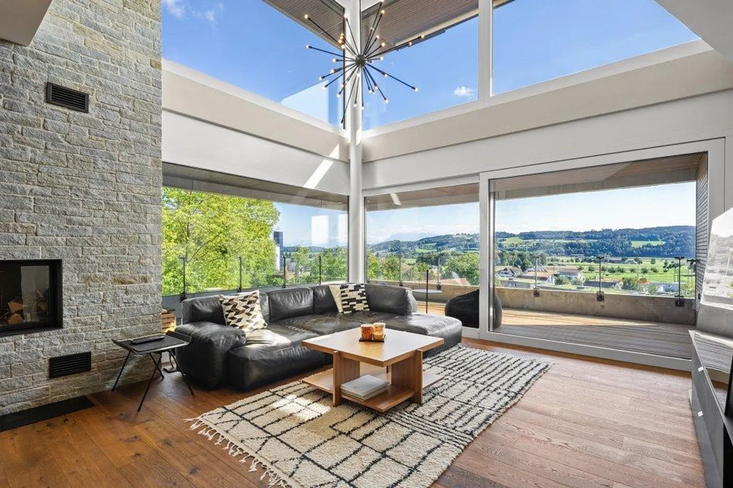 Vivre avec Horizon – penthouse en duplex exclusif à Kaltbach - Photo 2 sur 13