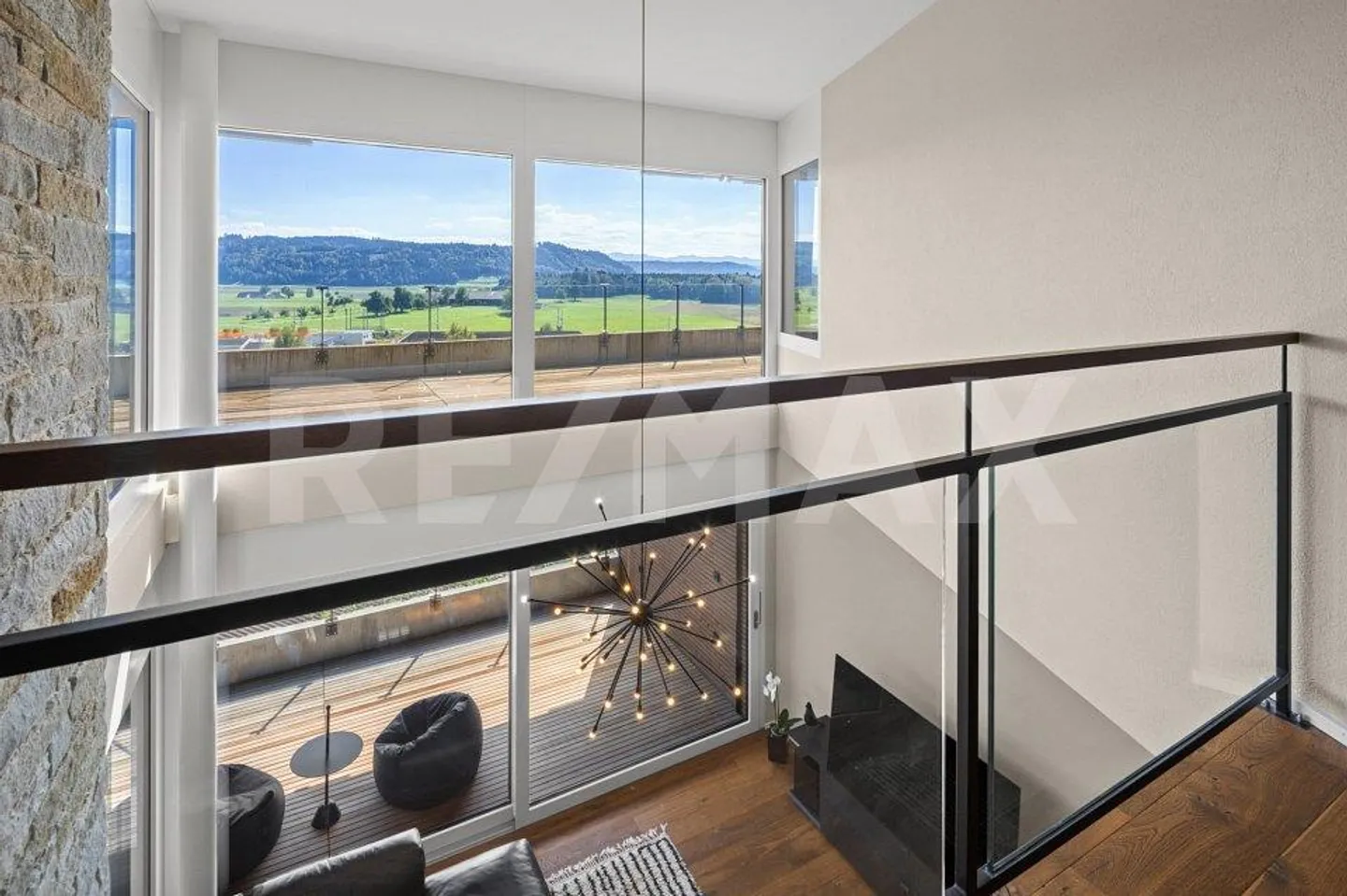 Vivre avec Horizon – penthouse en duplex exclusif à Kaltbach - Photo 11 sur 13
