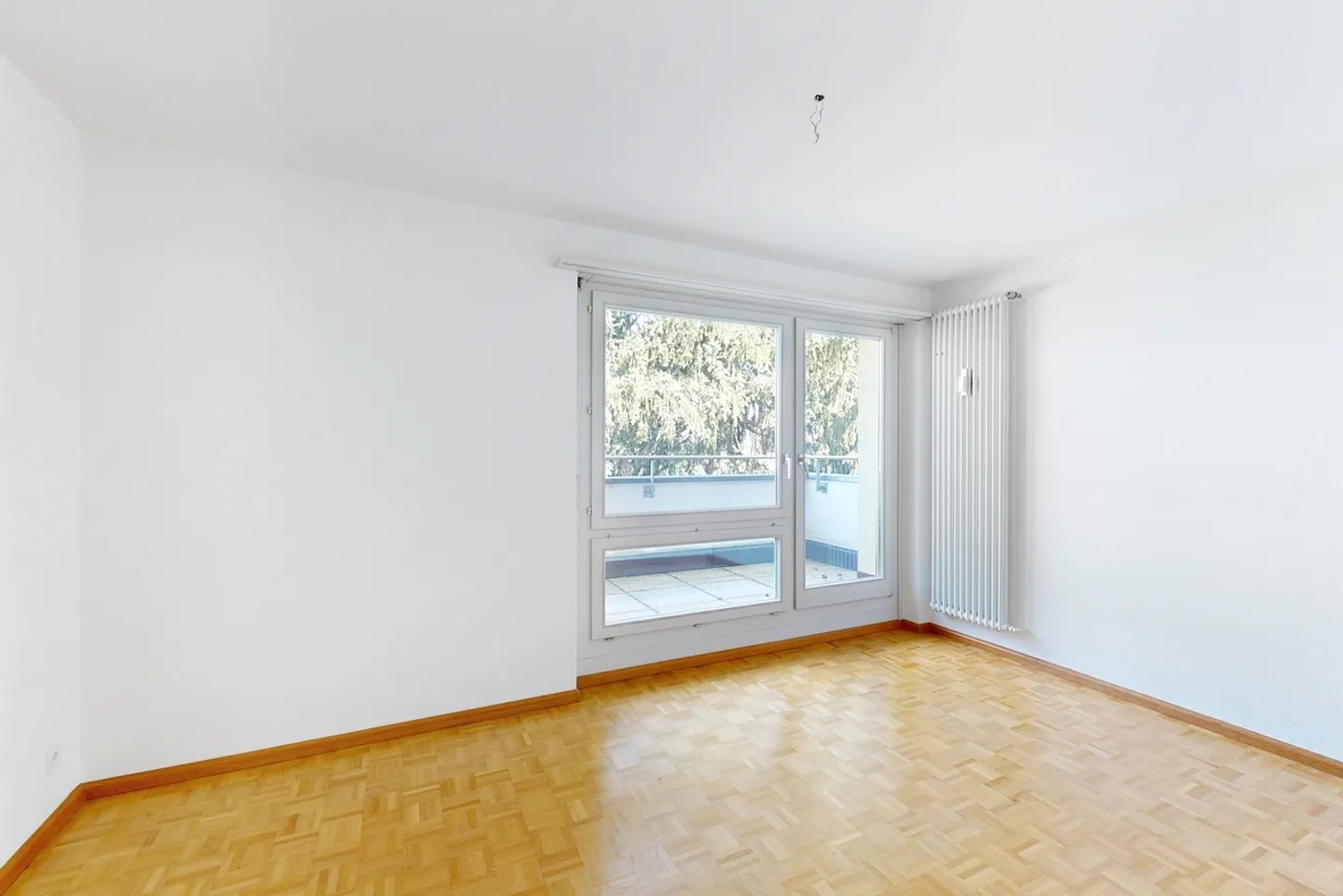 Il tuo rifugio soleggiato nel verde - Foto 3 di 6