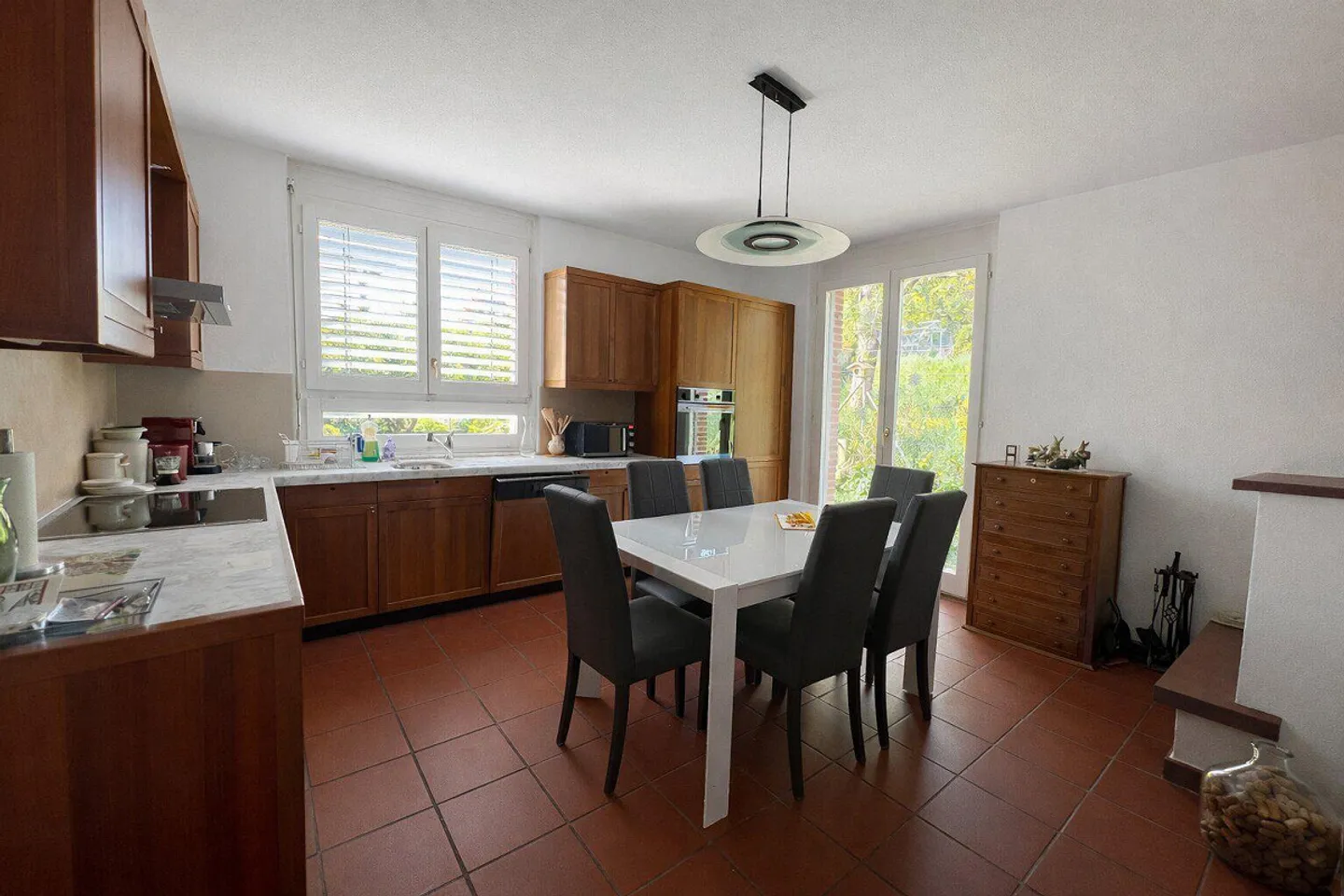 Magnifica villa a Carona con vista, giardino e terrazza - Foto 11 di 27