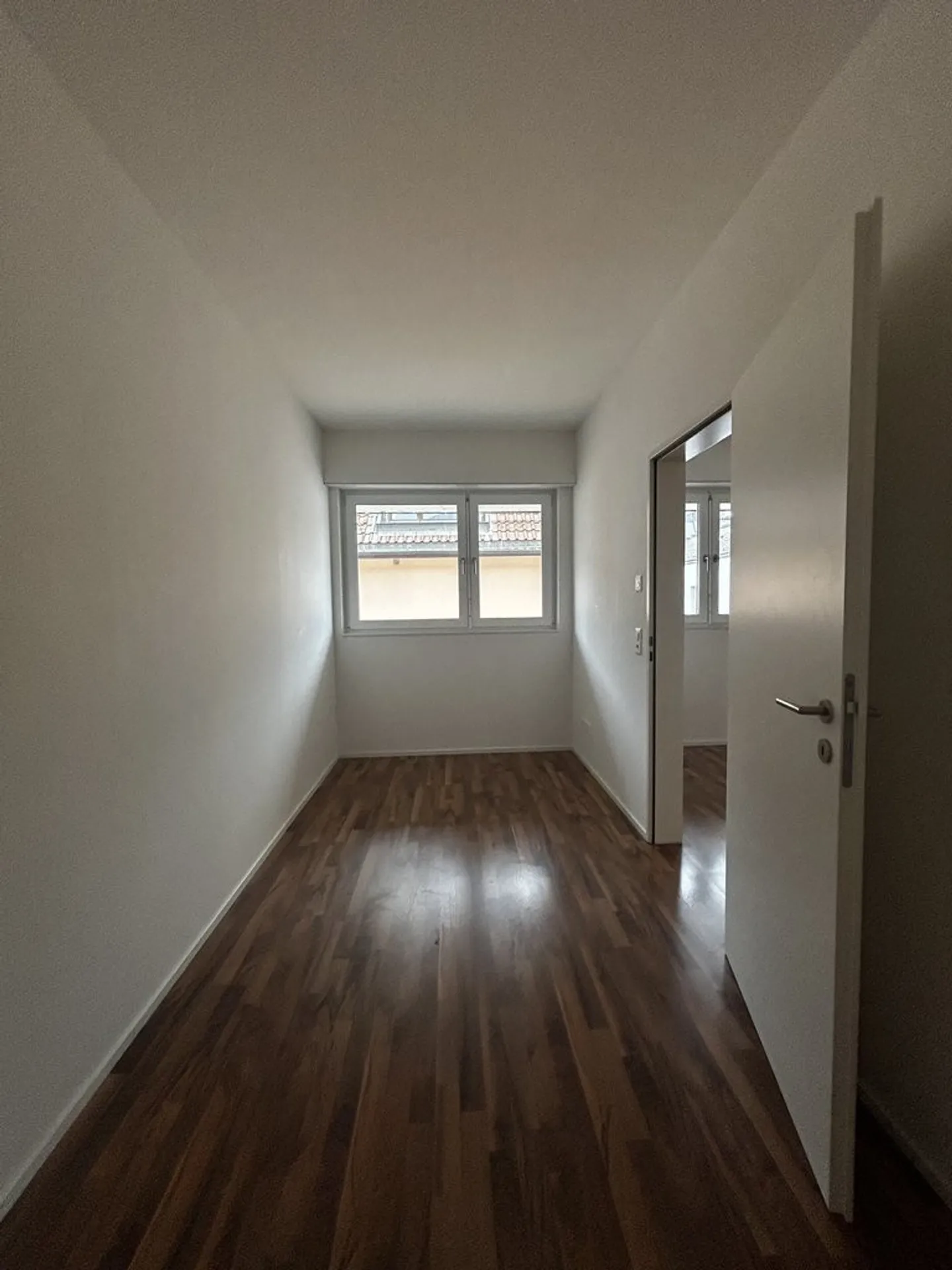 City living at its best, your new apartment is waiting for you - Photo 4 of 6