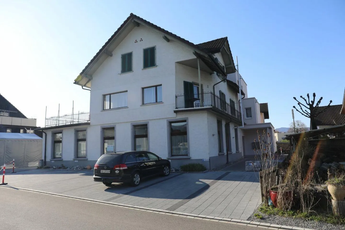 Charmante Dachwohnung - Foto 1 von 12