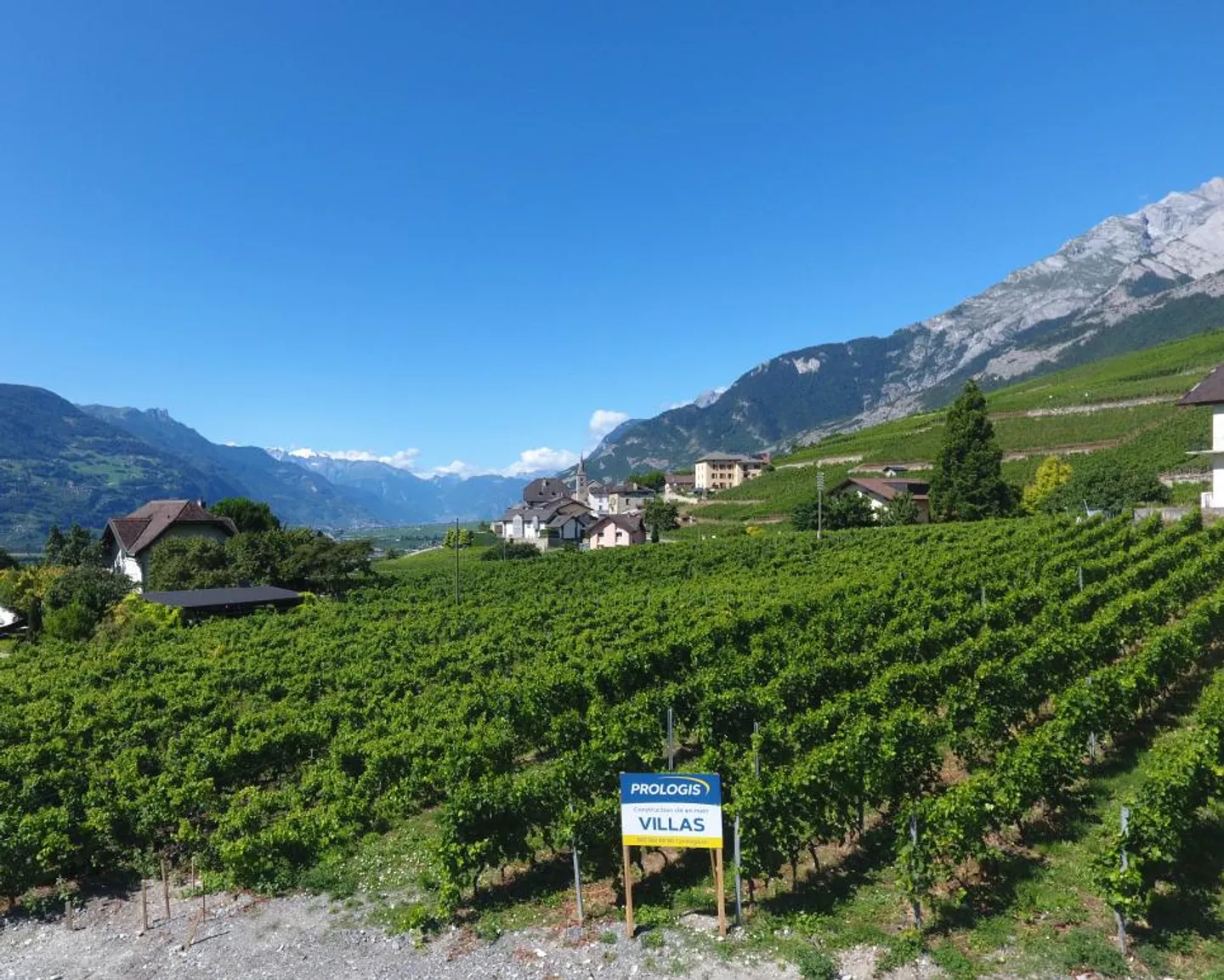 Sulle colline soleggiate di St-Séverin, la tua futura casa ti aspetta. Diventa proprietario a partire da CHF 583.- al mese*. - Foto 1 di 13