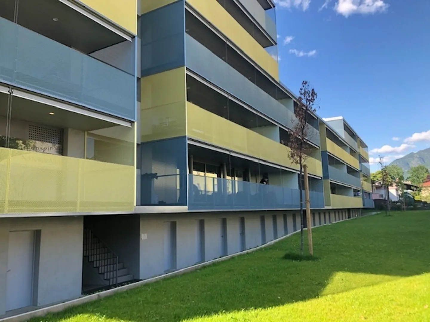 SEMENTINA, affittiamo appartamenti di 2.5 locali - Foto 1 di 3