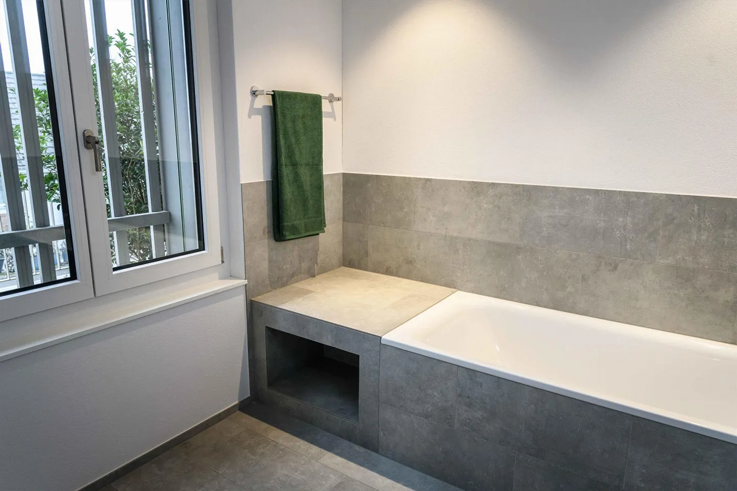 Modernes Mehrfamilienhaus mit Aussicht - Foto 14 von 30