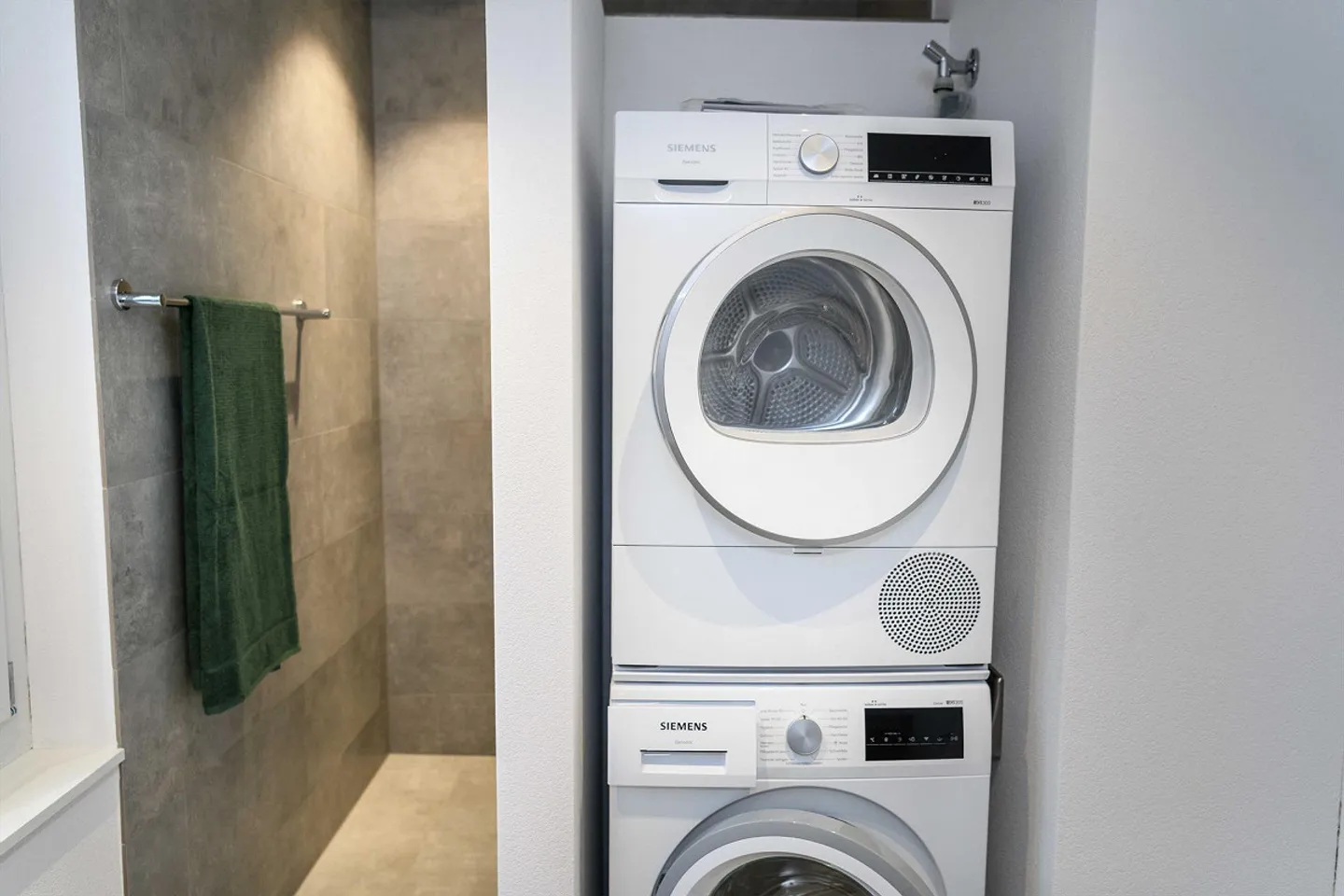 Modernes Mehrfamilienhaus mit Aussicht - Foto 15 von 30