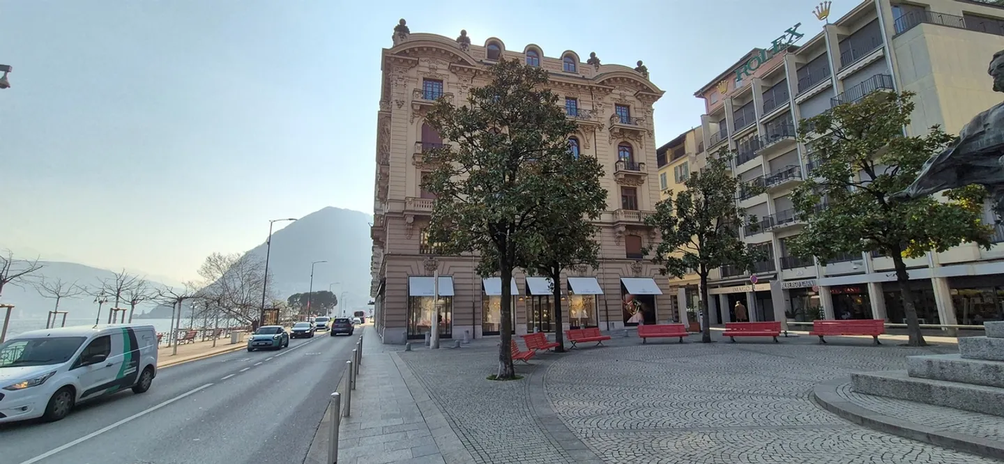 Bureau de Prestige sur la Via Nassa, au cœur de Lugano - Photo 7 sur 7