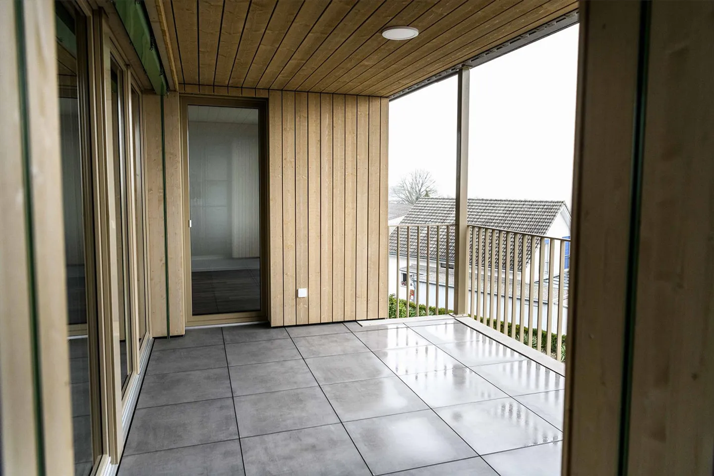 Modernes Mehrfamilienhaus mit Aussicht - Foto 21 von 30