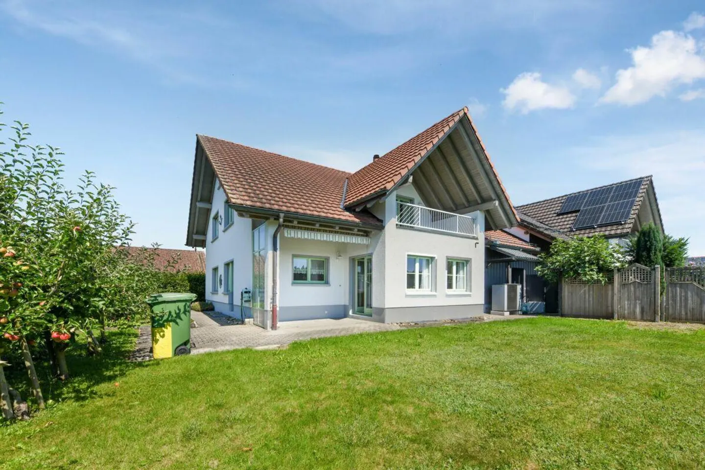 Peace, Nature and Plenty of Space - 6.5-Room Single-Family House on the Edge of the Agricultural Zone - Photo 1 of 30