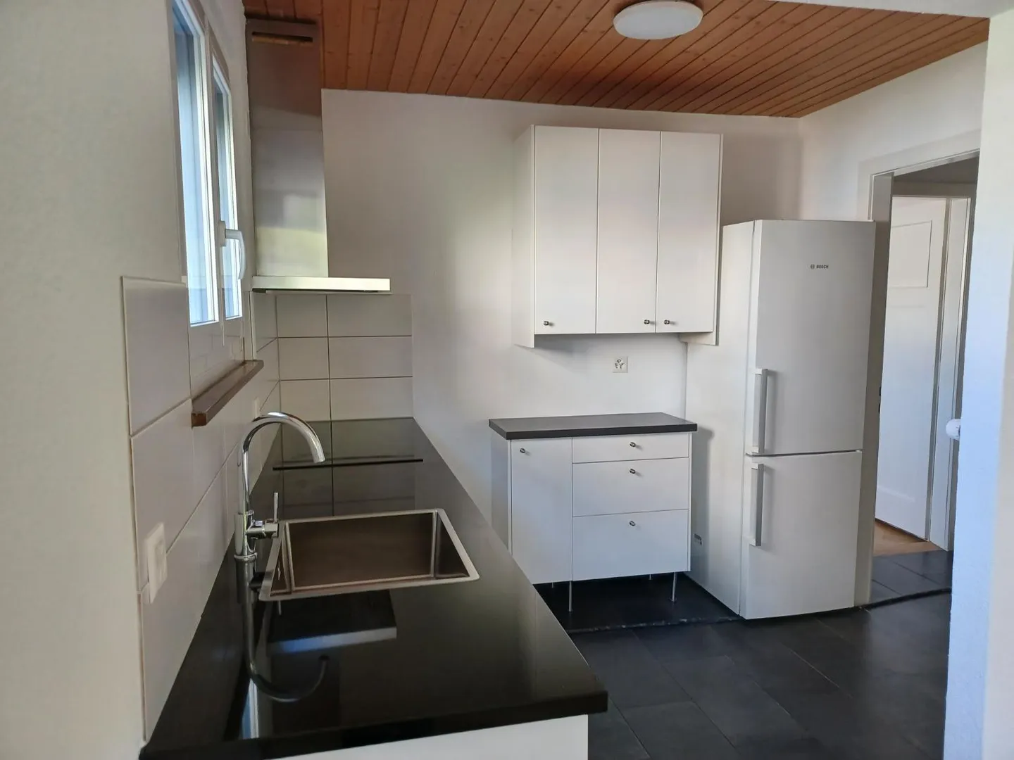 Appartement Charmant avec Jardin - Photo 3 sur 11