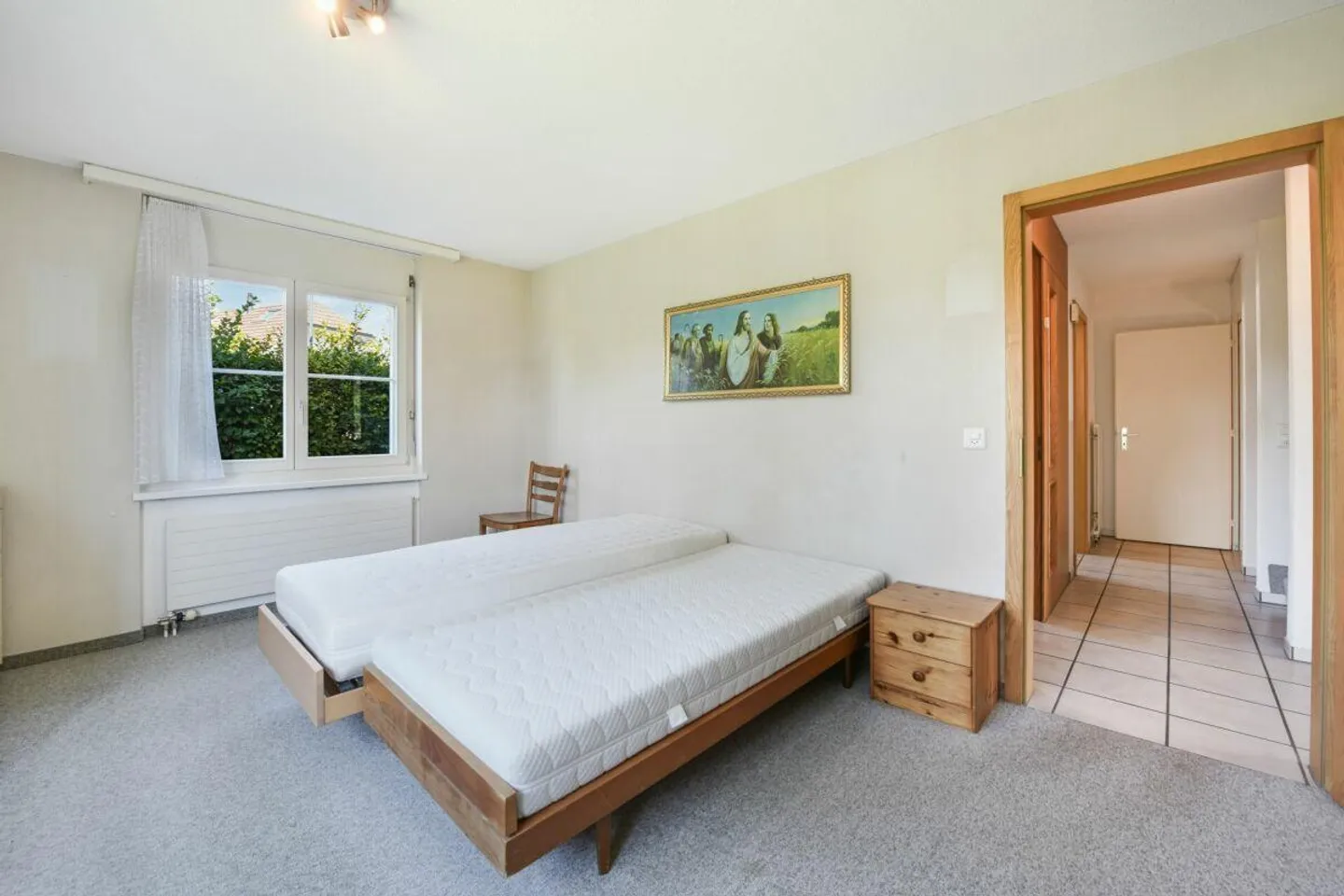 Peace, Nature and Plenty of Space - 6.5-Room Single-Family House on the Edge of the Agricultural Zone - Photo 13 of 30