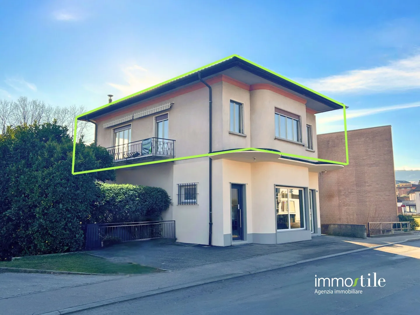 Appartamento in affitto 3.5 locali con balcone e grande giardino a Balerna - Foto 3 di 13