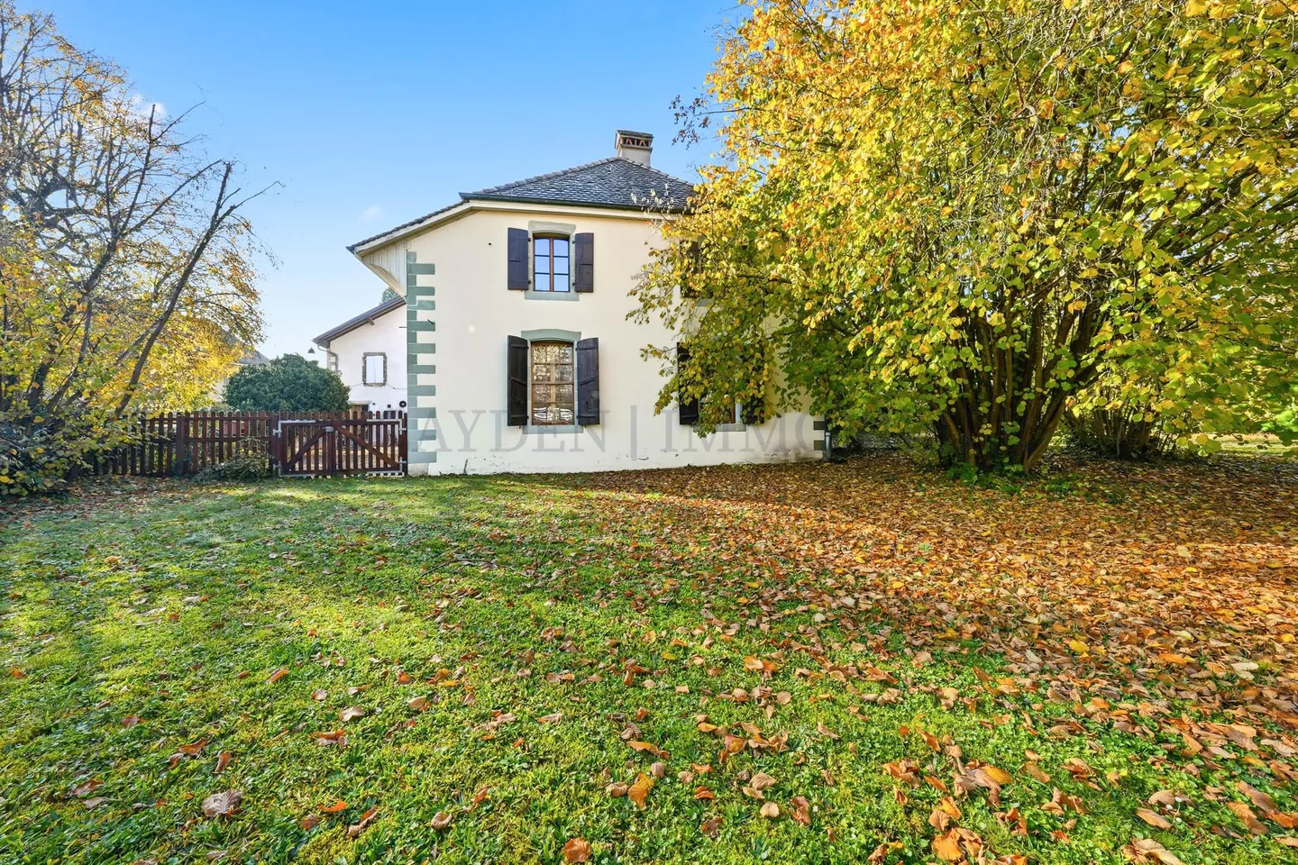 Renovierte Farm mit sonnigem Grundstück - Foto 11 von 12