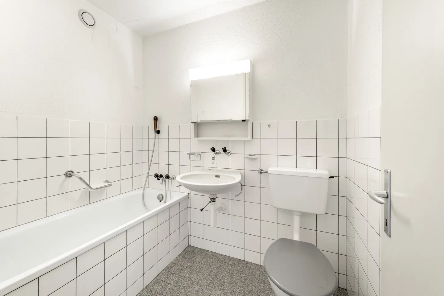 Very central 3-room apartment with a view of greenery - Photo 8 of 12