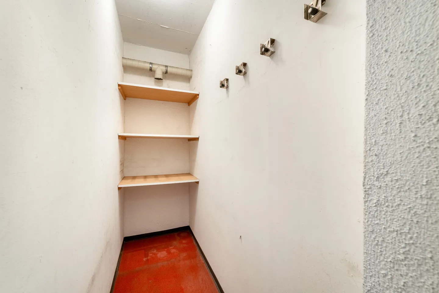 Very central 3-room apartment with a view of greenery - Photo 10 of 12