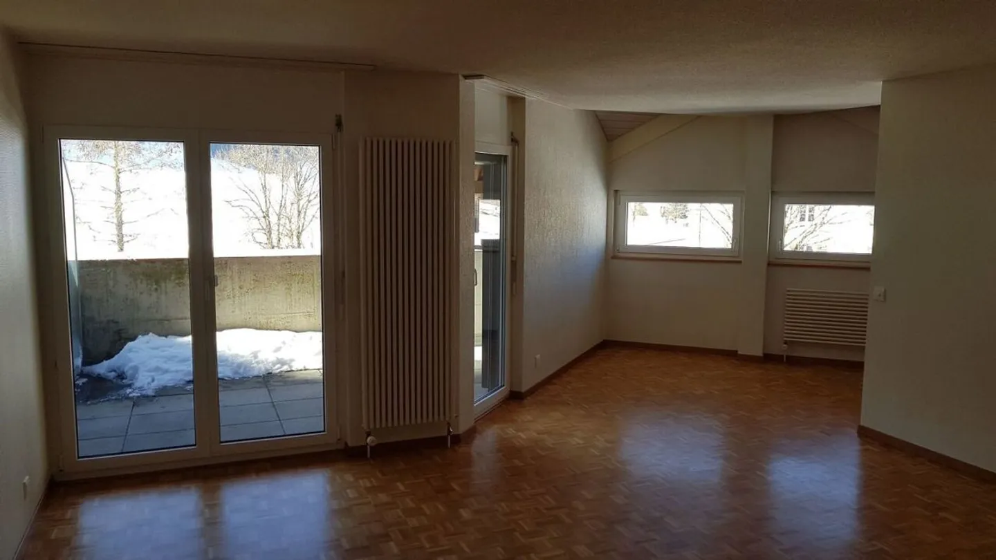 Appartamento con 3 camere parzialmente mansardato - Foto 5 di 10