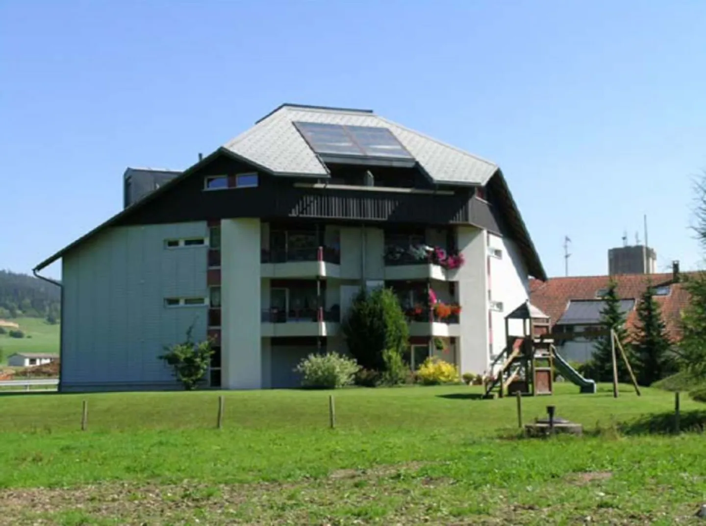 Appartamento con 3 camere parzialmente mansardato - Foto 10 di 10