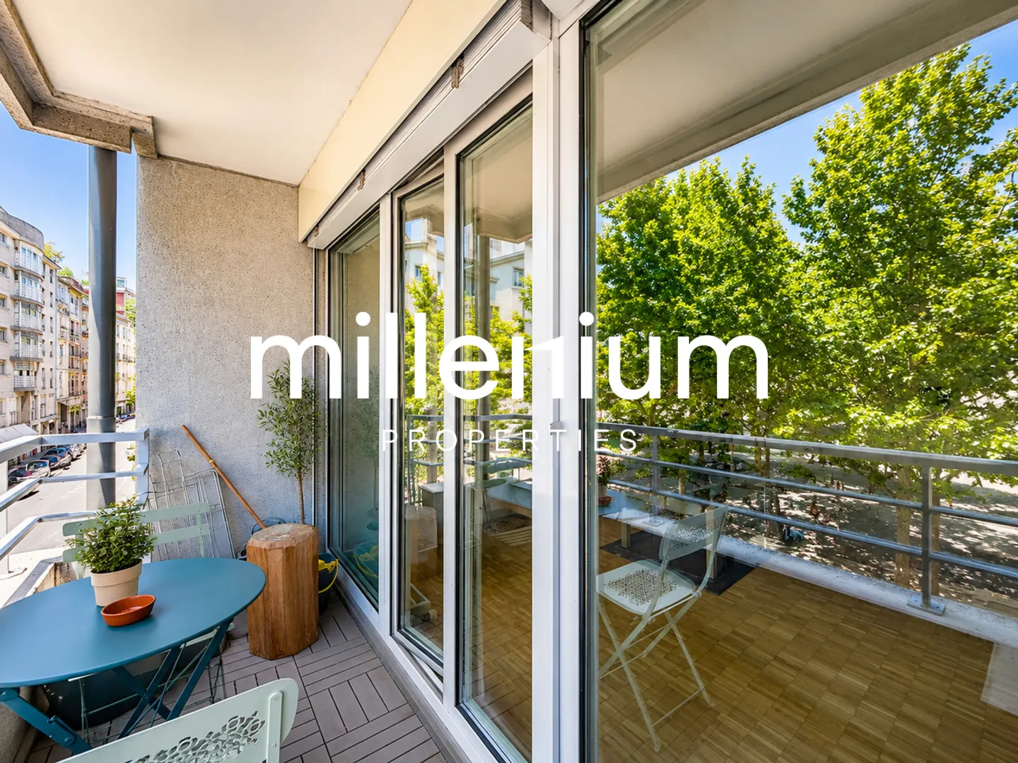 Magnificent furnished 4-room apartment with stunning view of the Rhône - Photo 4 of 14
