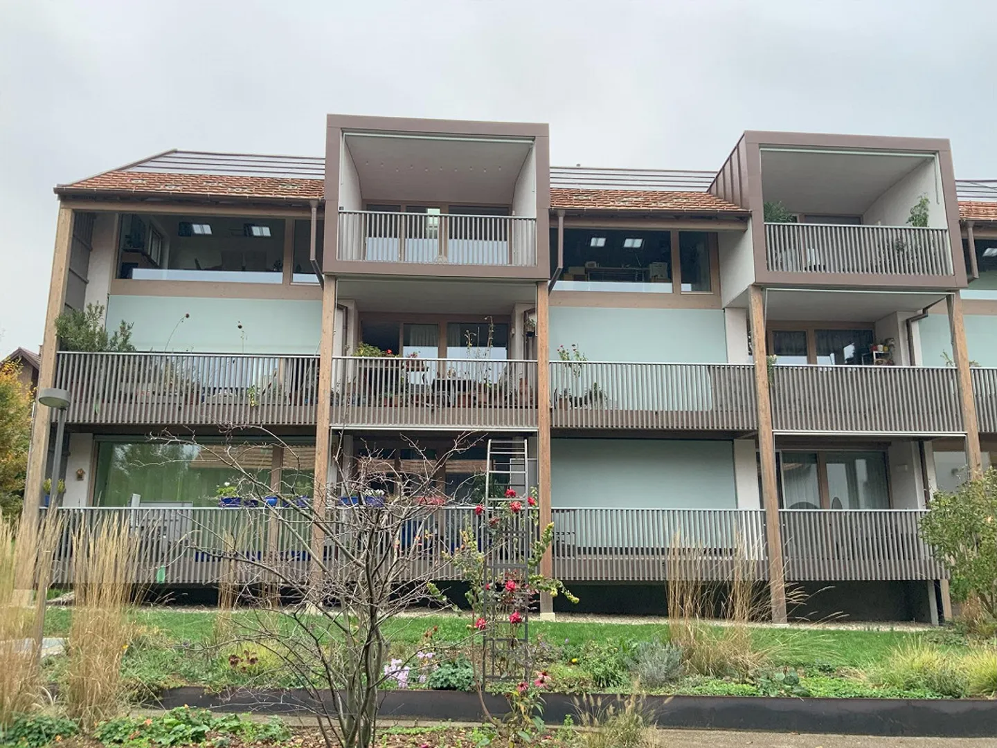 3.5 Zimmer Seniorenwohnung in Biel-Benken zu vermieten - Foto 1 von 3