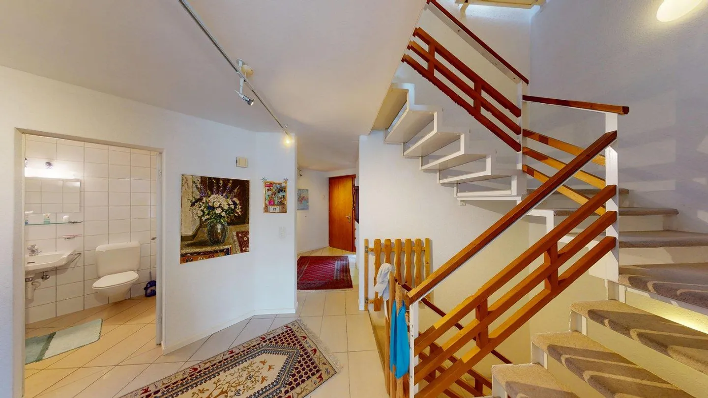 AgentSelly - Combining Family Homes and Living Dreams - Photo 8 of 13