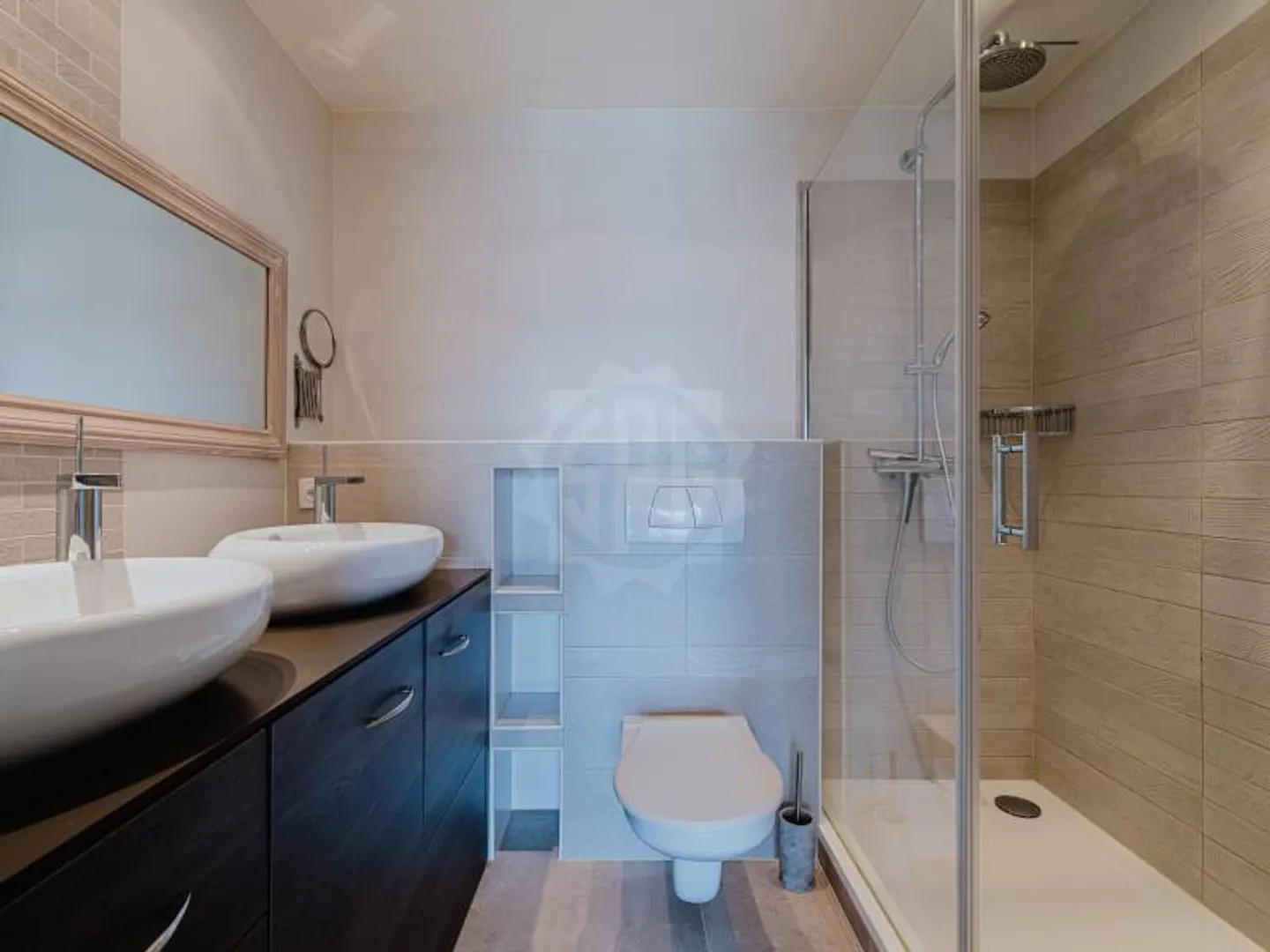 Charmantes Duplex mit Privatgarten - Foto 10 von 11