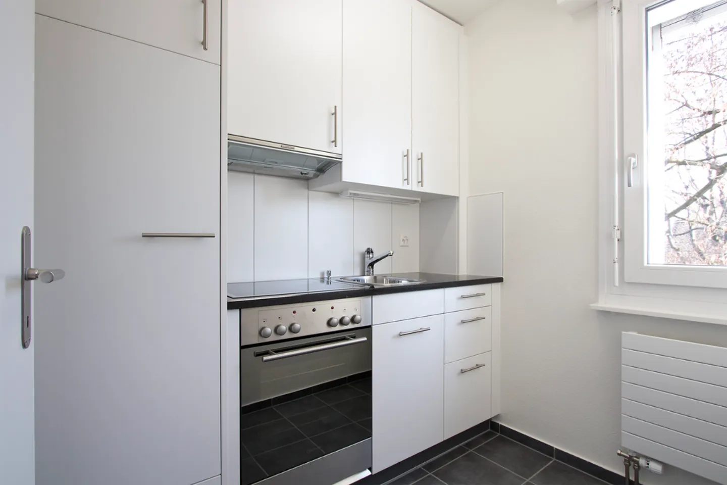 Attractive 1-room apartment at Klingentalgraben - Photo 3 of 7