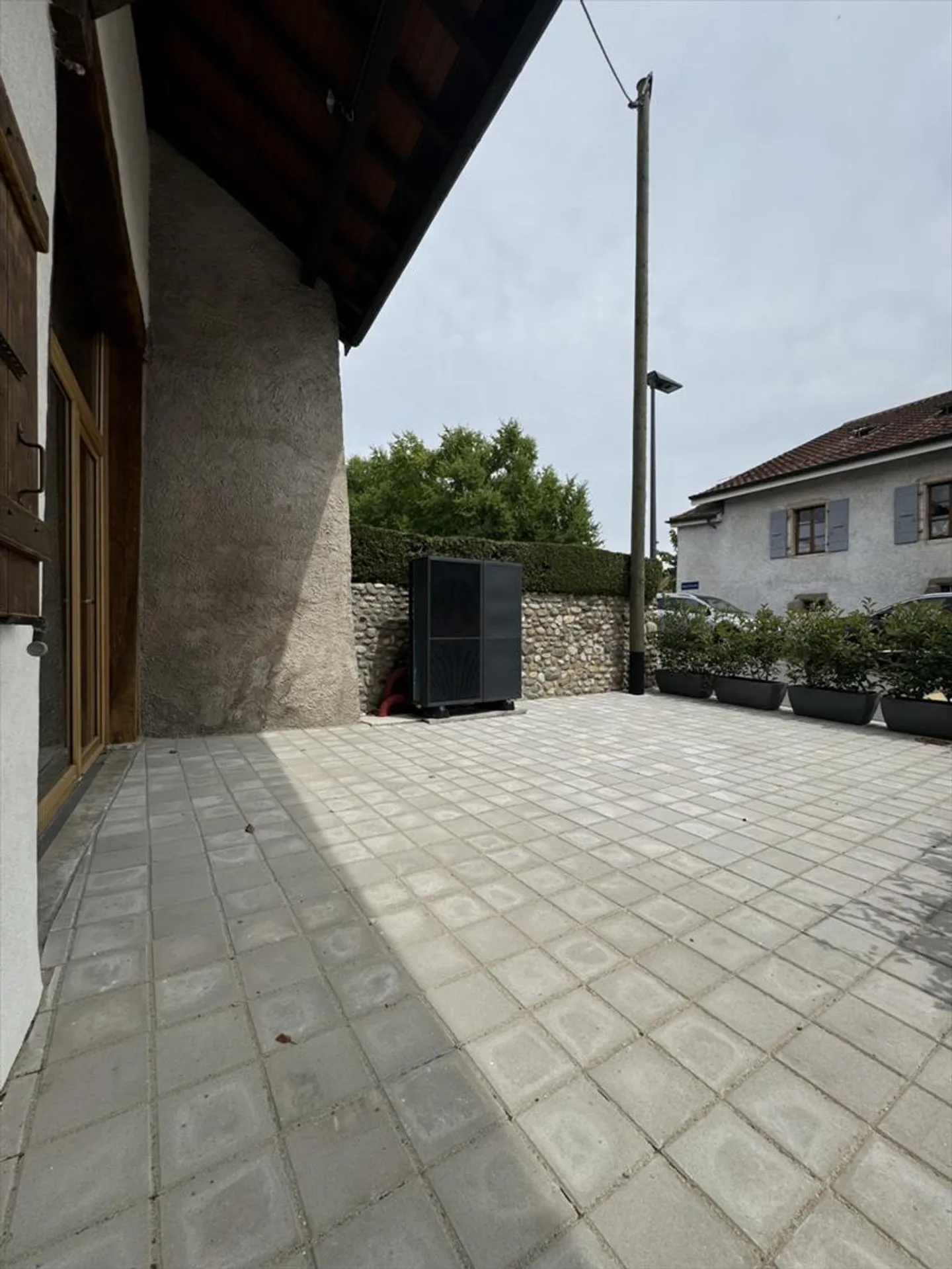 Casa completamente ristrutturata in vendita - Foto 4 di 13