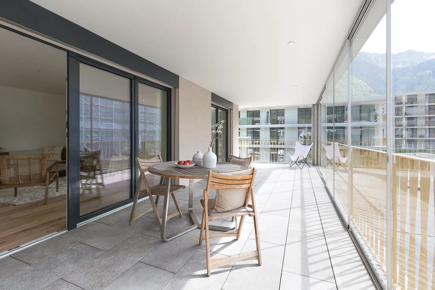 Exclusive Family Apartment in the Rastenhoschet Development - Photo 10 of 10