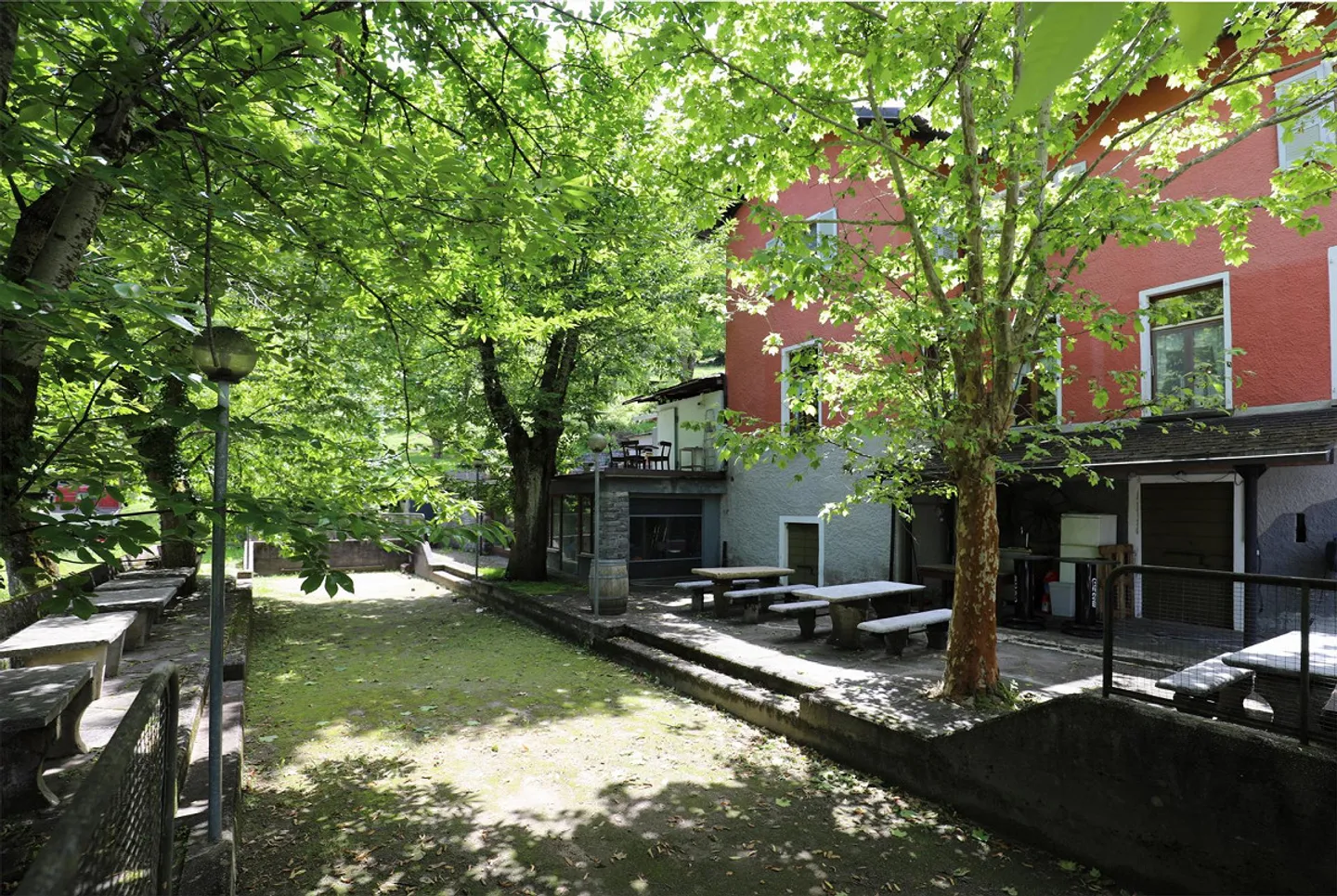 Grotto Zendralli - ristorante tradizionale e locanda a Roveredo - Foto 6 di 16
