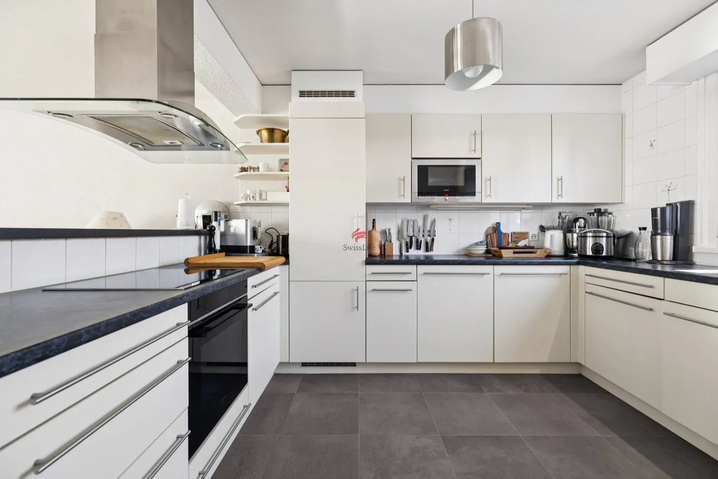 Comfort, low charges, garden, your future villa - Photo 3 of 10