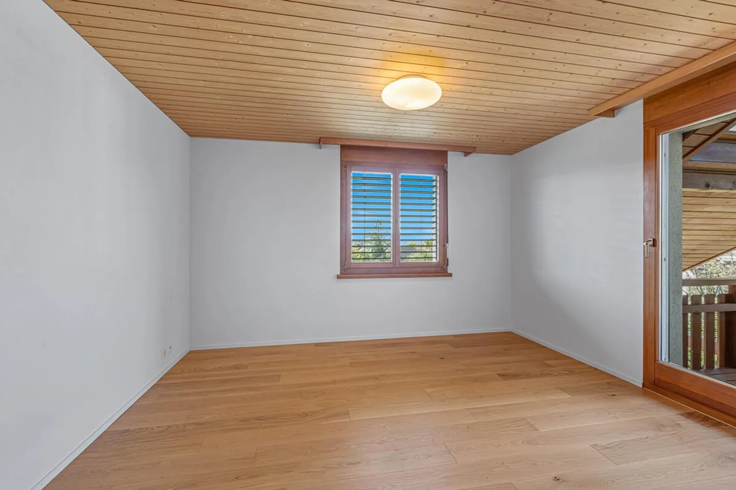Casa unifamiliare appena ristrutturata con molto spazio esterno e garage - Foto 12 di 25