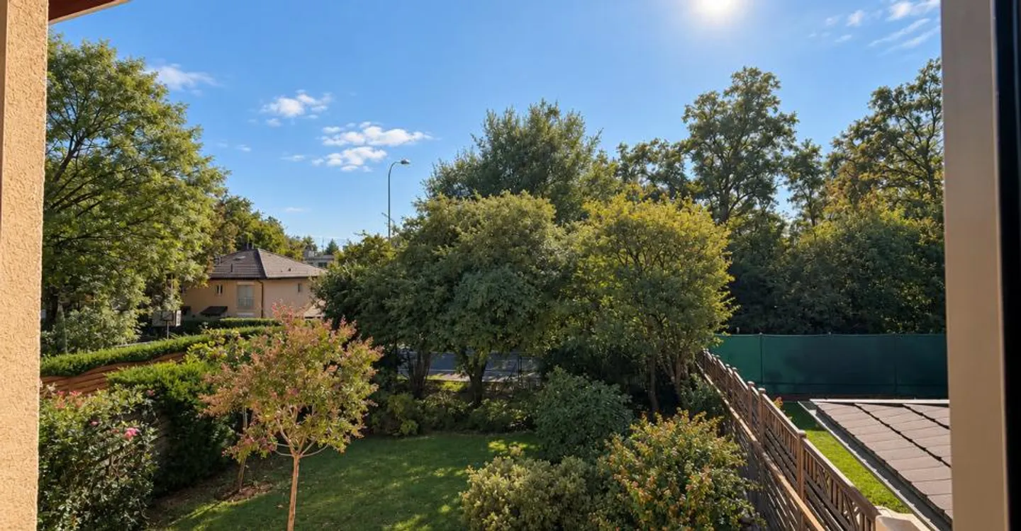 EXCLUSIVITE - Genthod -  Charmante villa de 6 pièces - Foto 9 von 12