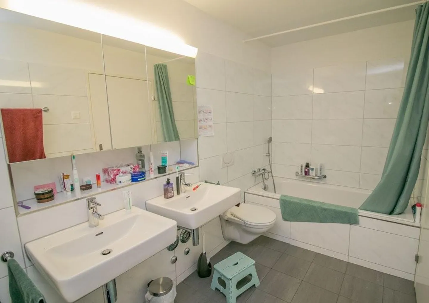 Appartamento Familiare Attraente in una Posizione Tranquilla - Foto 5 di 9