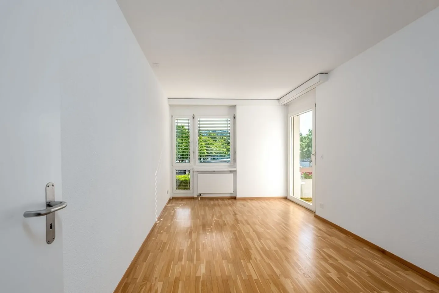 Ampio appartamento familiare vicino al campo sportivo di Herrliberg - Foto 7 di 12