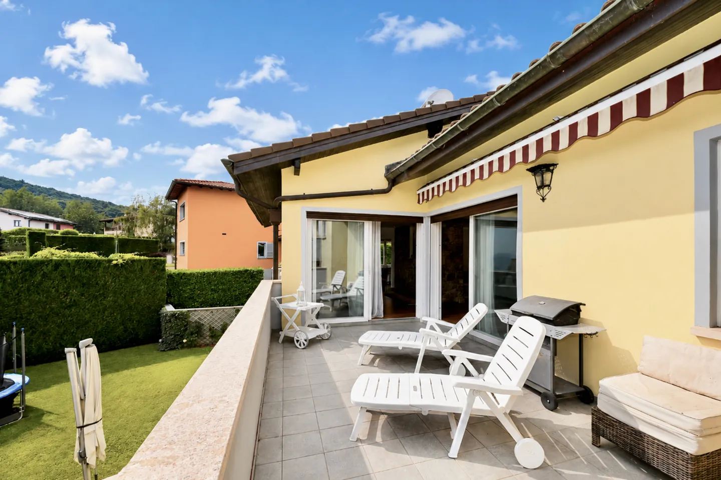 Raffinierte charmante Villa mit Garten und Poolmöglichkeit - Foto 11 von 37
