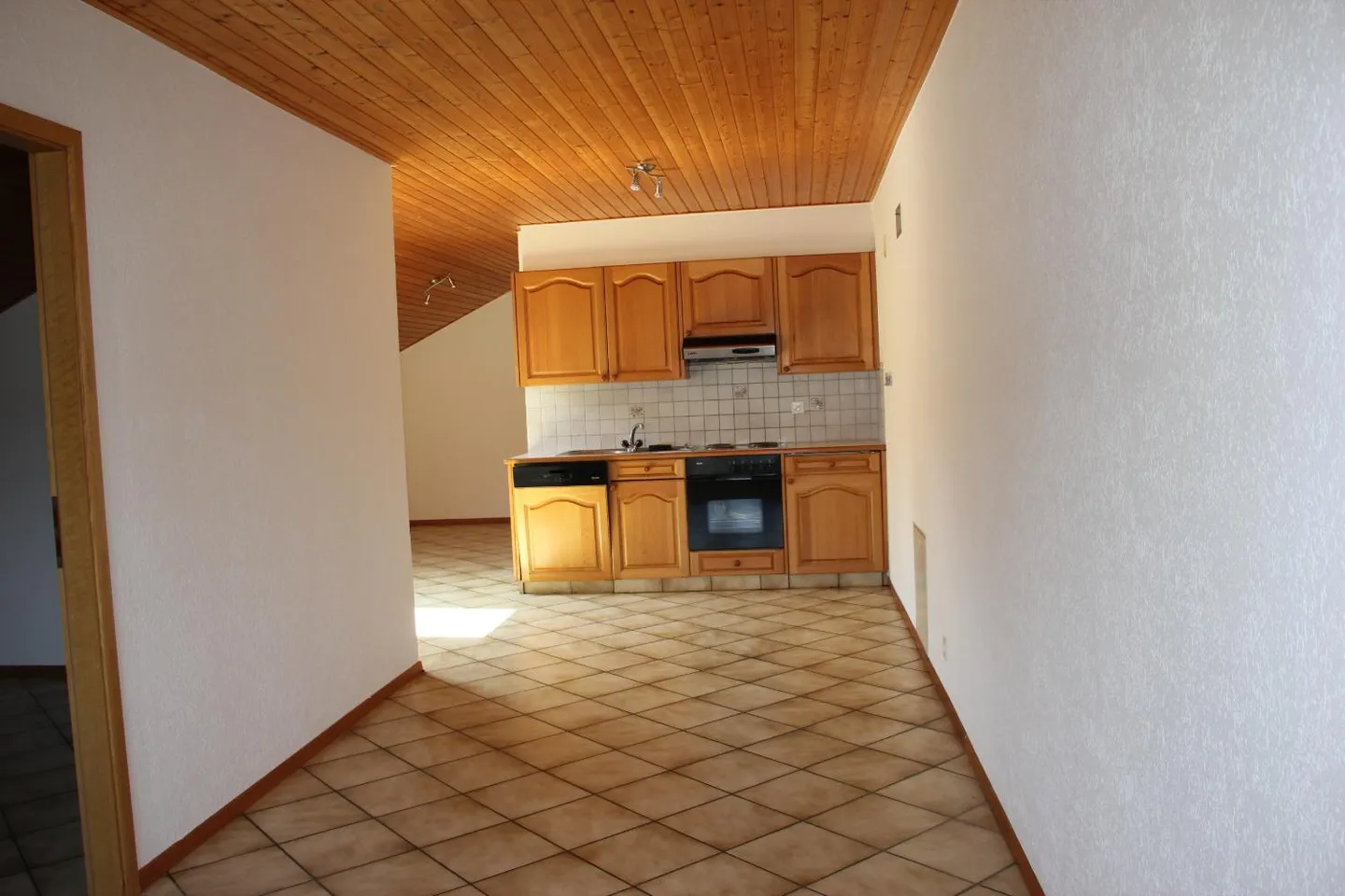 2.5 Room Apartment - Photo 6 of 7