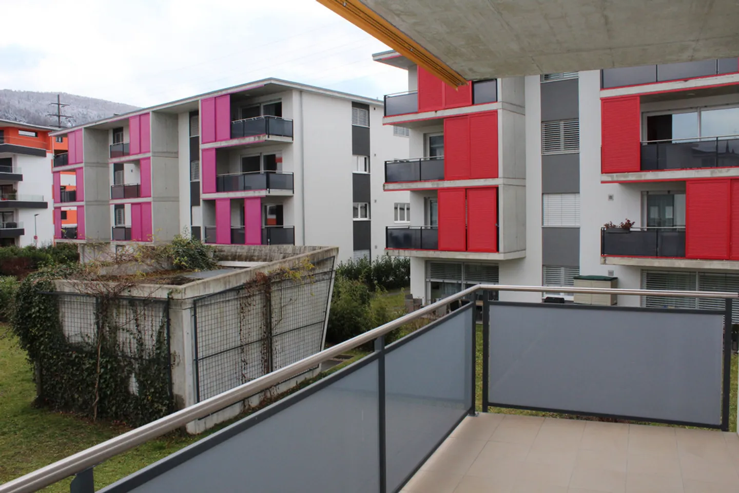 Una grande terrazza in un quartiere tranquillo - Foto 1 di 8