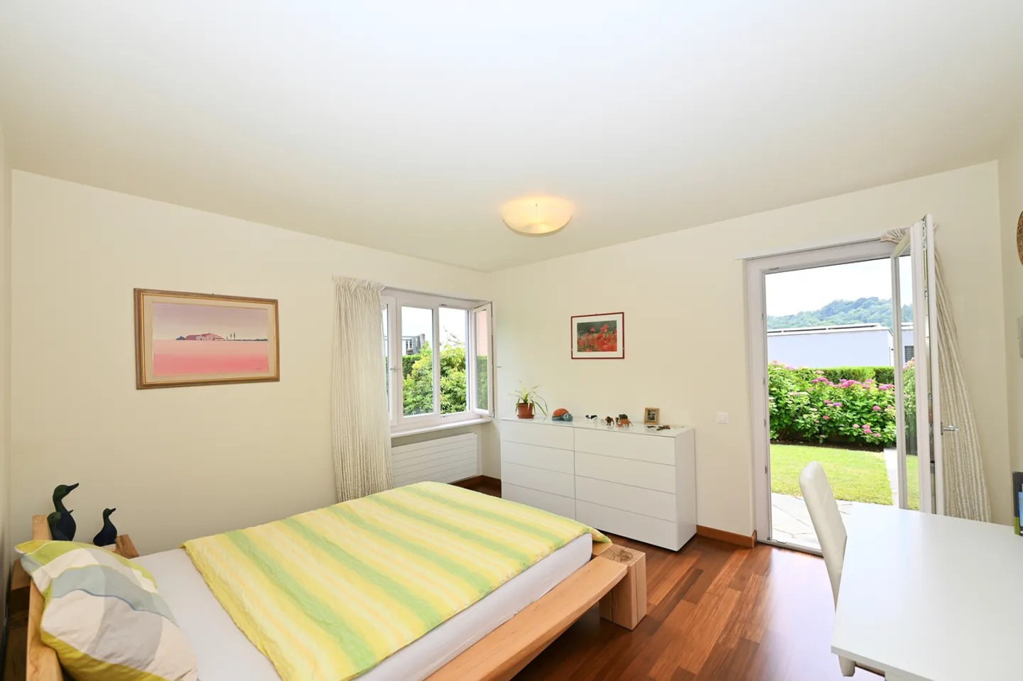 Raffinierte charmante Villa mit Garten und Poolmöglichkeit - Foto 26 von 37