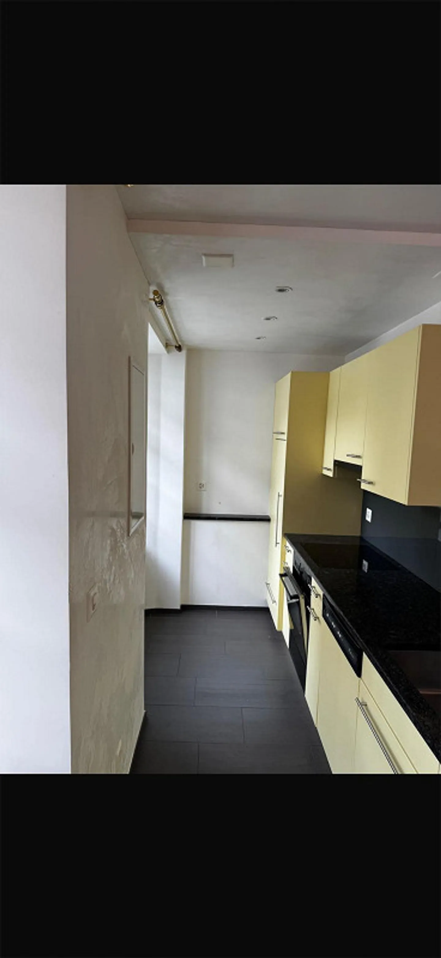 Vecchio appartamento ristrutturato - Foto 4 di 5