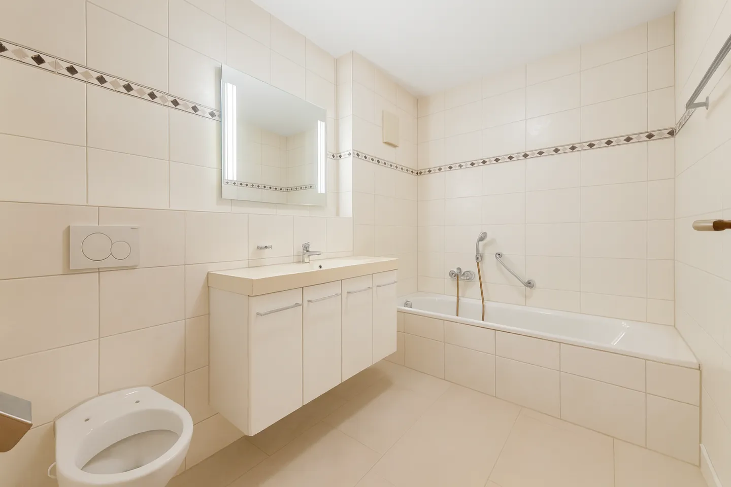 Appartement 1.5 pièces confortable dans un emplacement central - Photo 4 sur 4