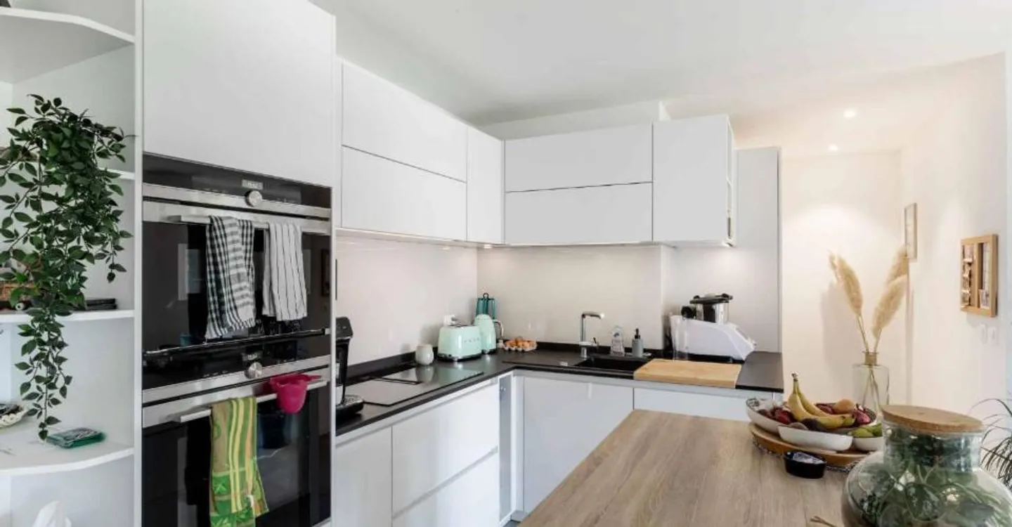 Duplex rénové avec vue sur le Léman - Photo 4 sur 8